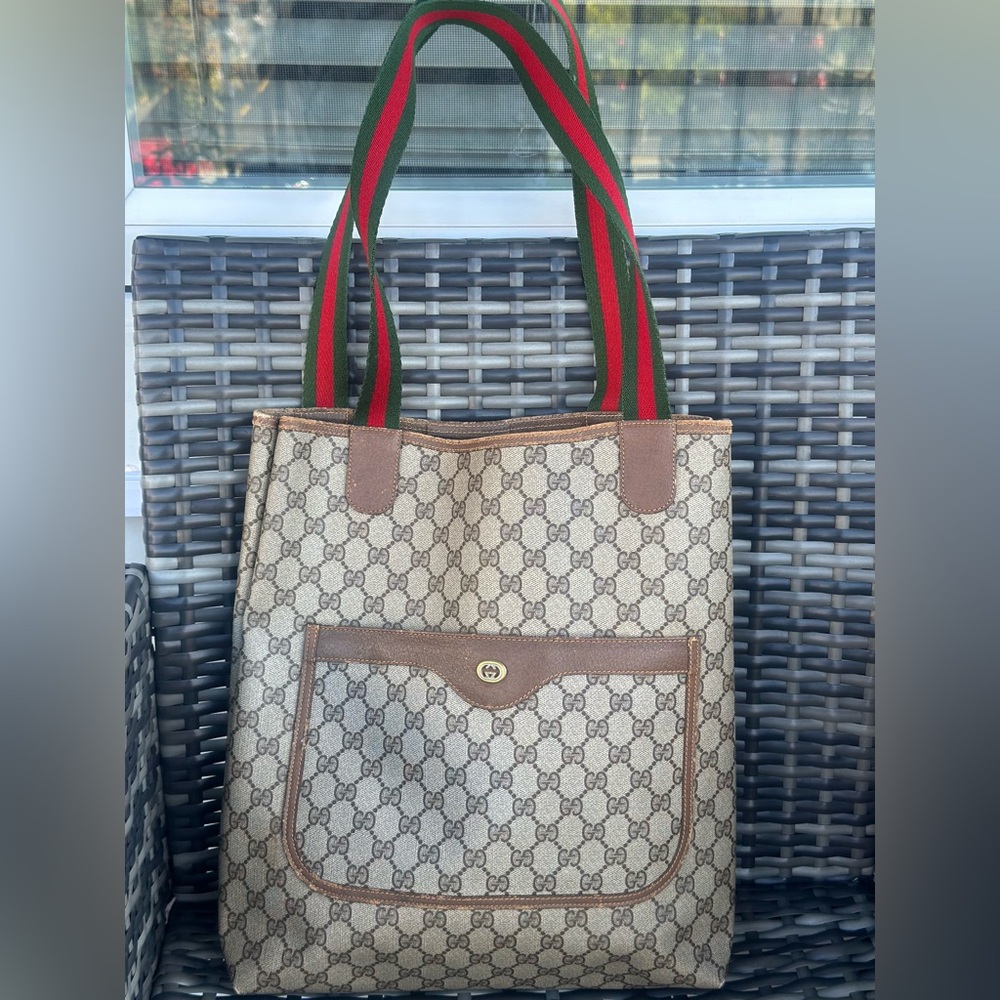 Gucci GG Supreme Sherry Line Tote Bag - Picture 2 of 15